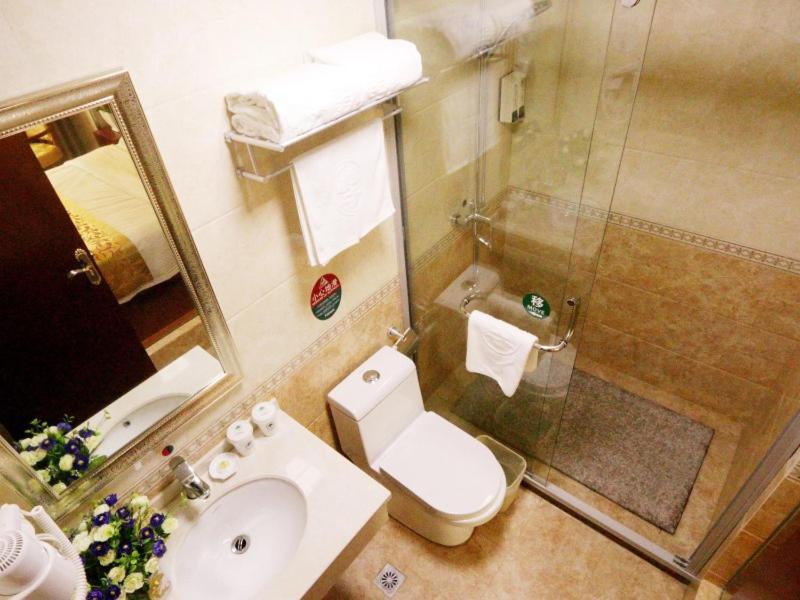 Greentree Inn Zhejiang Jiaxing West Zhongshan Road Vintage Car Building Express Hotel المظهر الخارجي الصورة