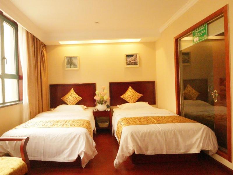 Greentree Inn Zhejiang Jiaxing West Zhongshan Road Vintage Car Building Express Hotel المظهر الخارجي الصورة