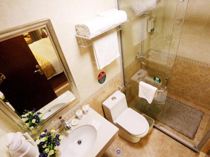 Greentree Inn Zhejiang Jiaxing West Zhongshan Road Vintage Car Building Express Hotel المظهر الخارجي الصورة